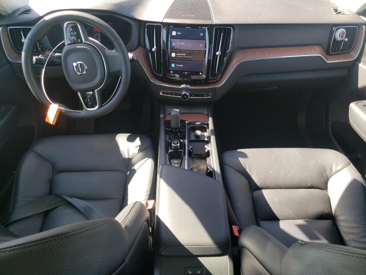 2024 VOLVO XC60 PLUS VIN:YV4L12RL8R1725322