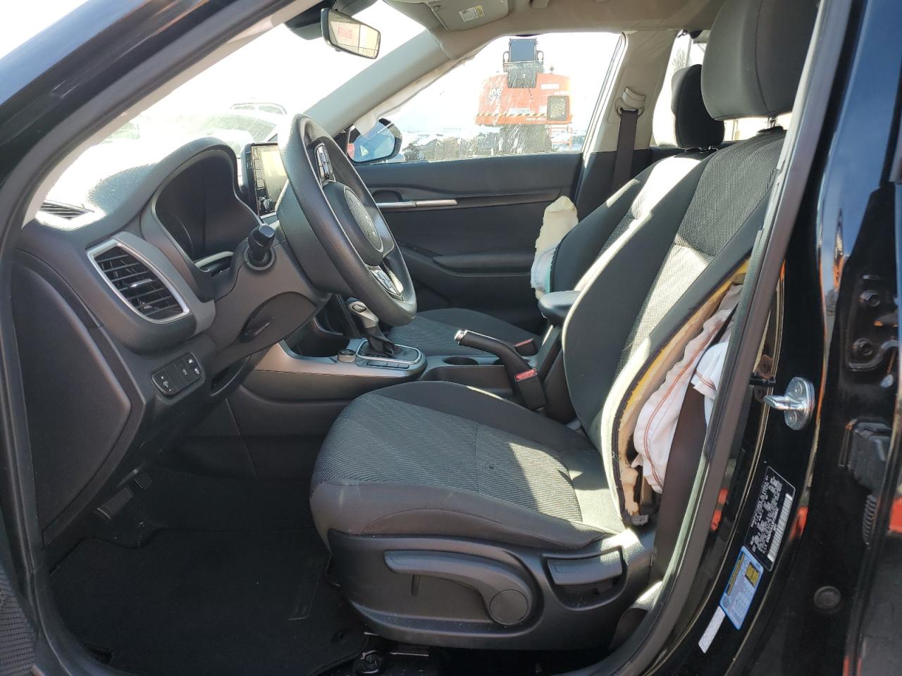 2023 KIA SELTOS LX VIN:1J4NF1GB4BD187900