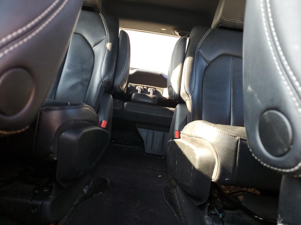 2022 CHRYSLER PACIFICA HYBRID TOURING L VIN:2C4RC1L72NR201182