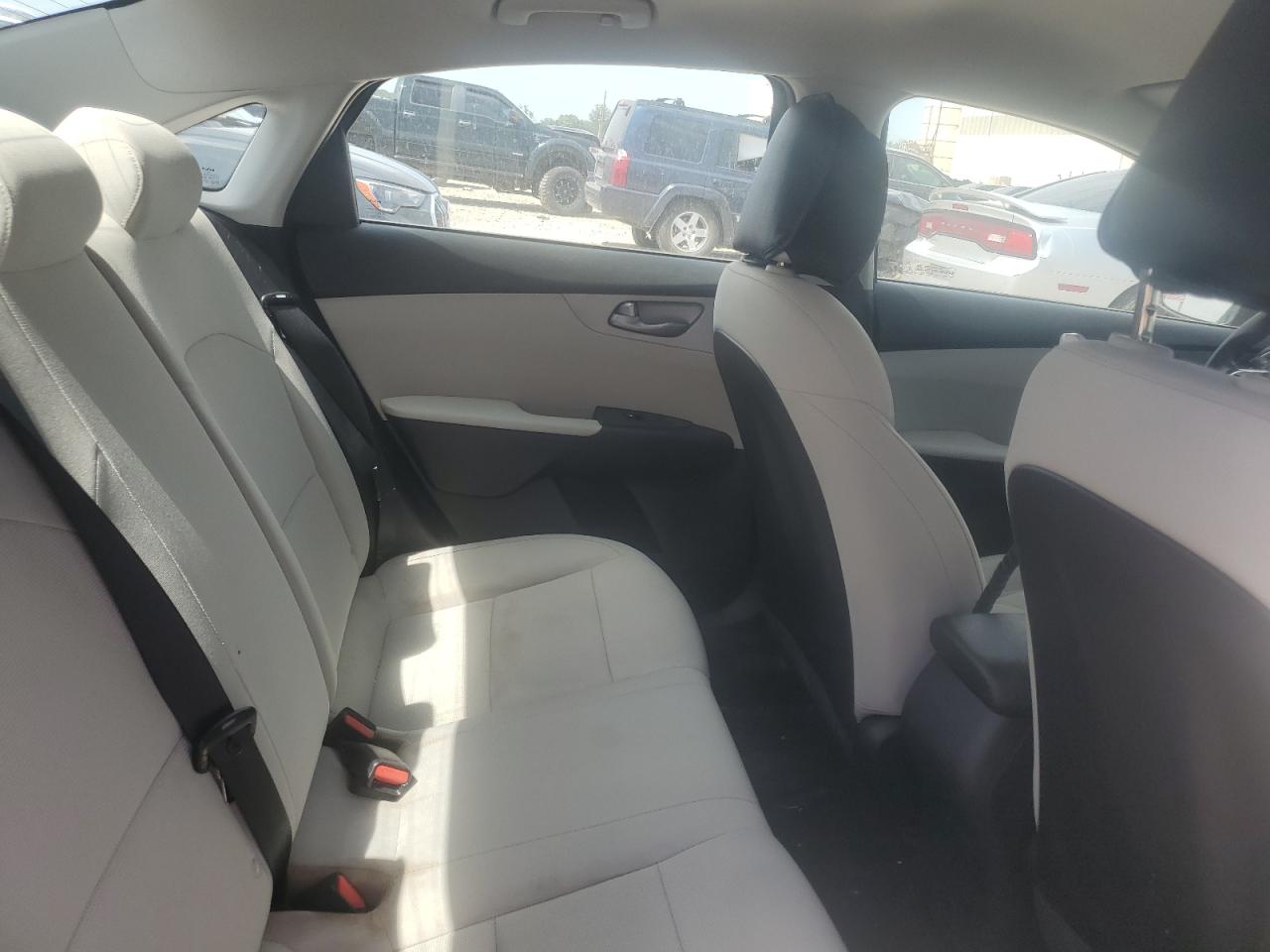 2022 KIA FORTE FE VIN:3KPF24AD9NE434378