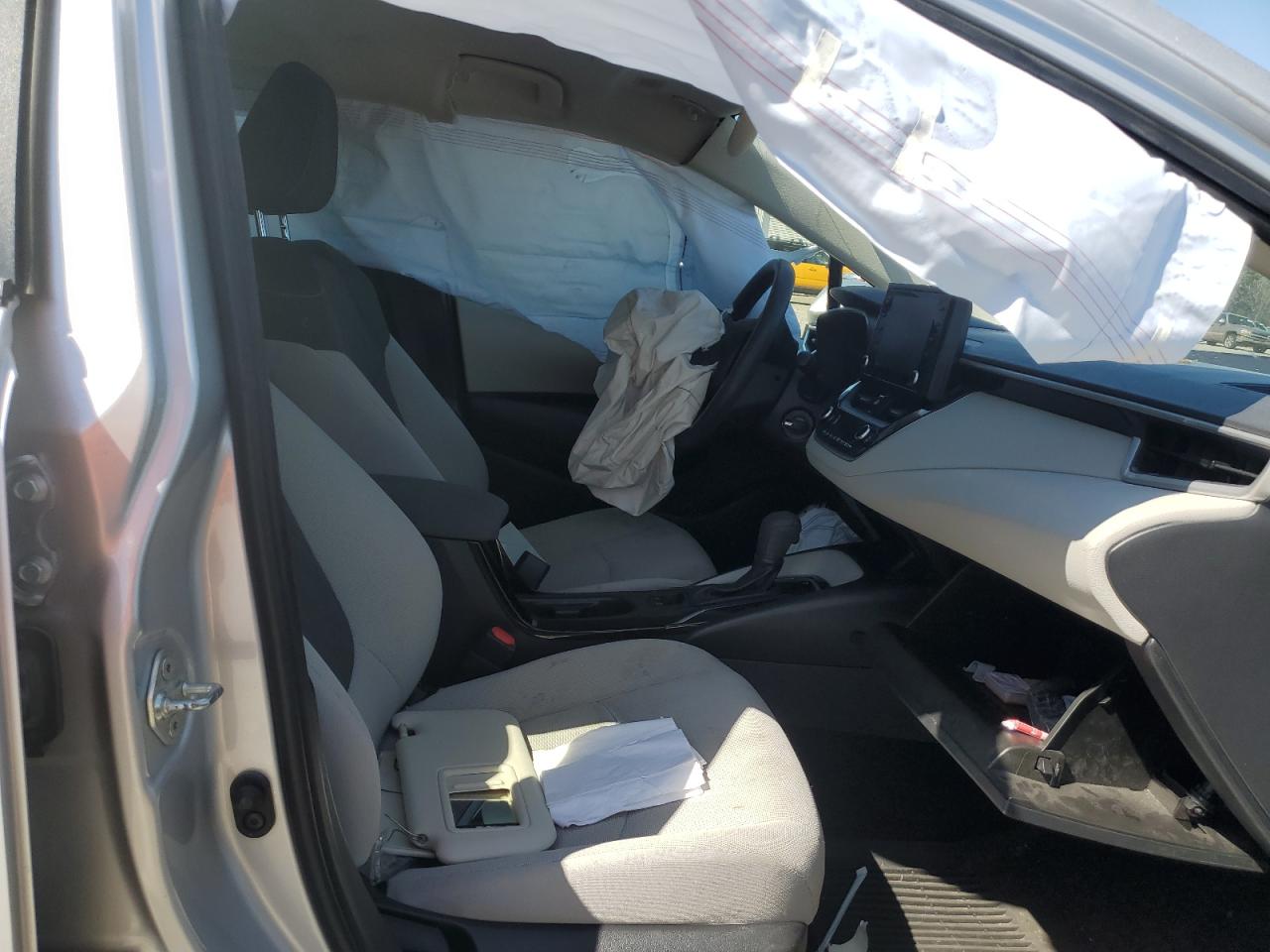 2022 TOYOTA COROLLA LE VIN:JTDEPMAE8N3021803