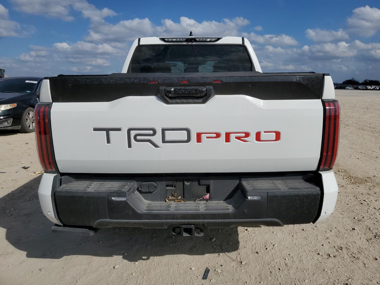 2023 TOYOTA TUNDRA CREWMAX LIMITED VIN:5TFPC5DB2PX026633