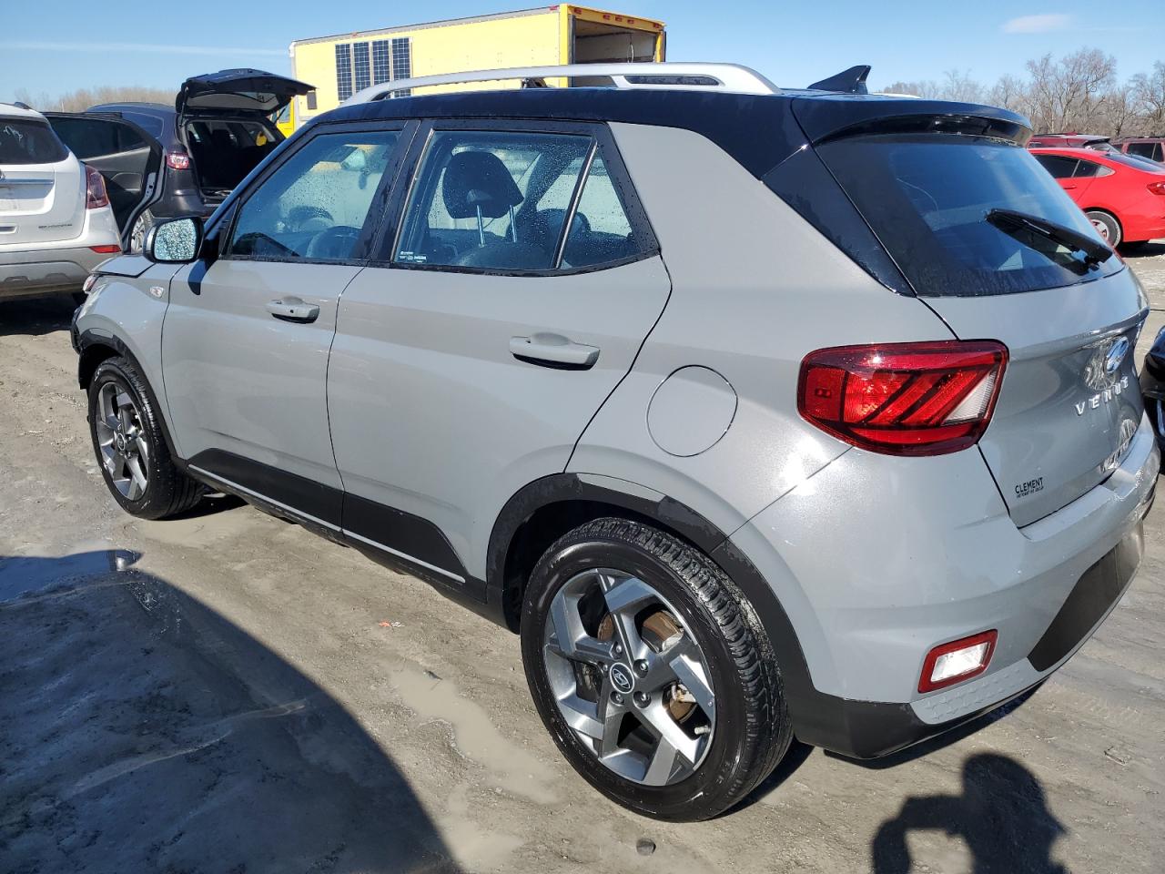 2022 HYUNDAI VENUE SEL VIN:KMHRC8A33NU185386