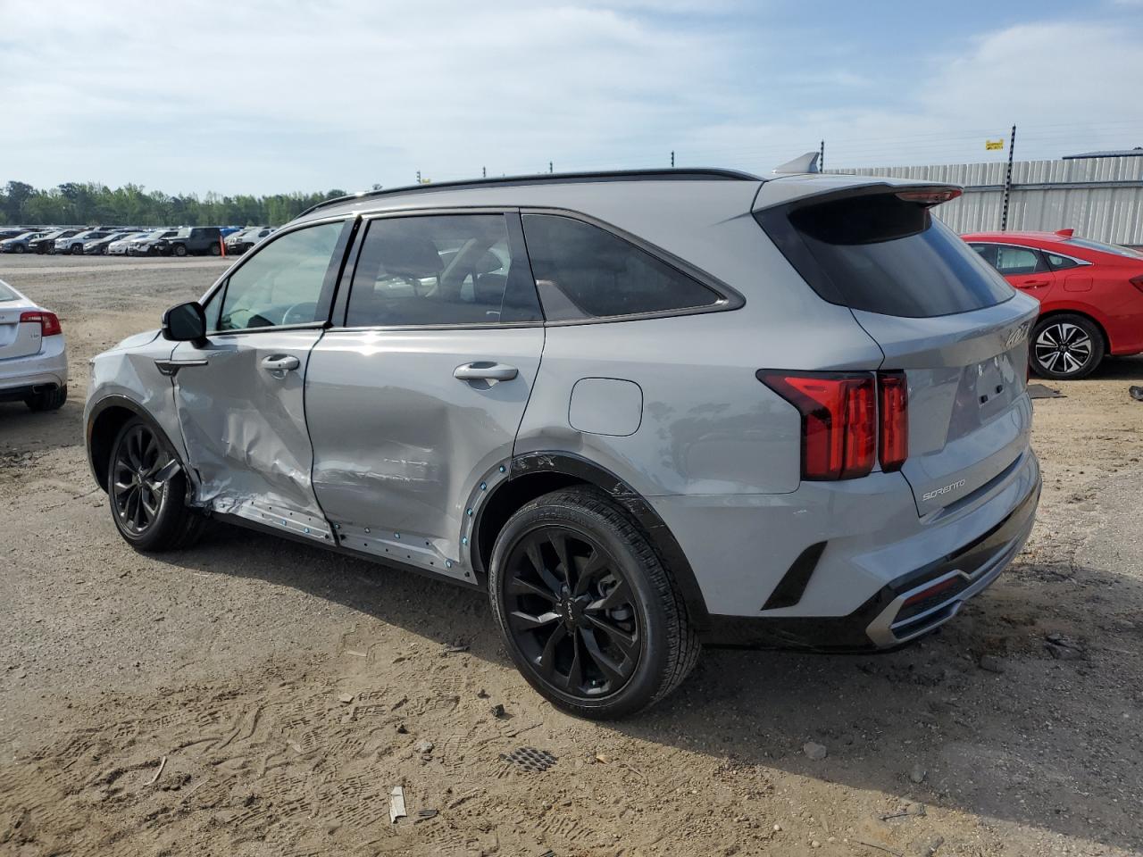 2023 KIA SORENTO SX VIN:5XYRK4LF2PG209821