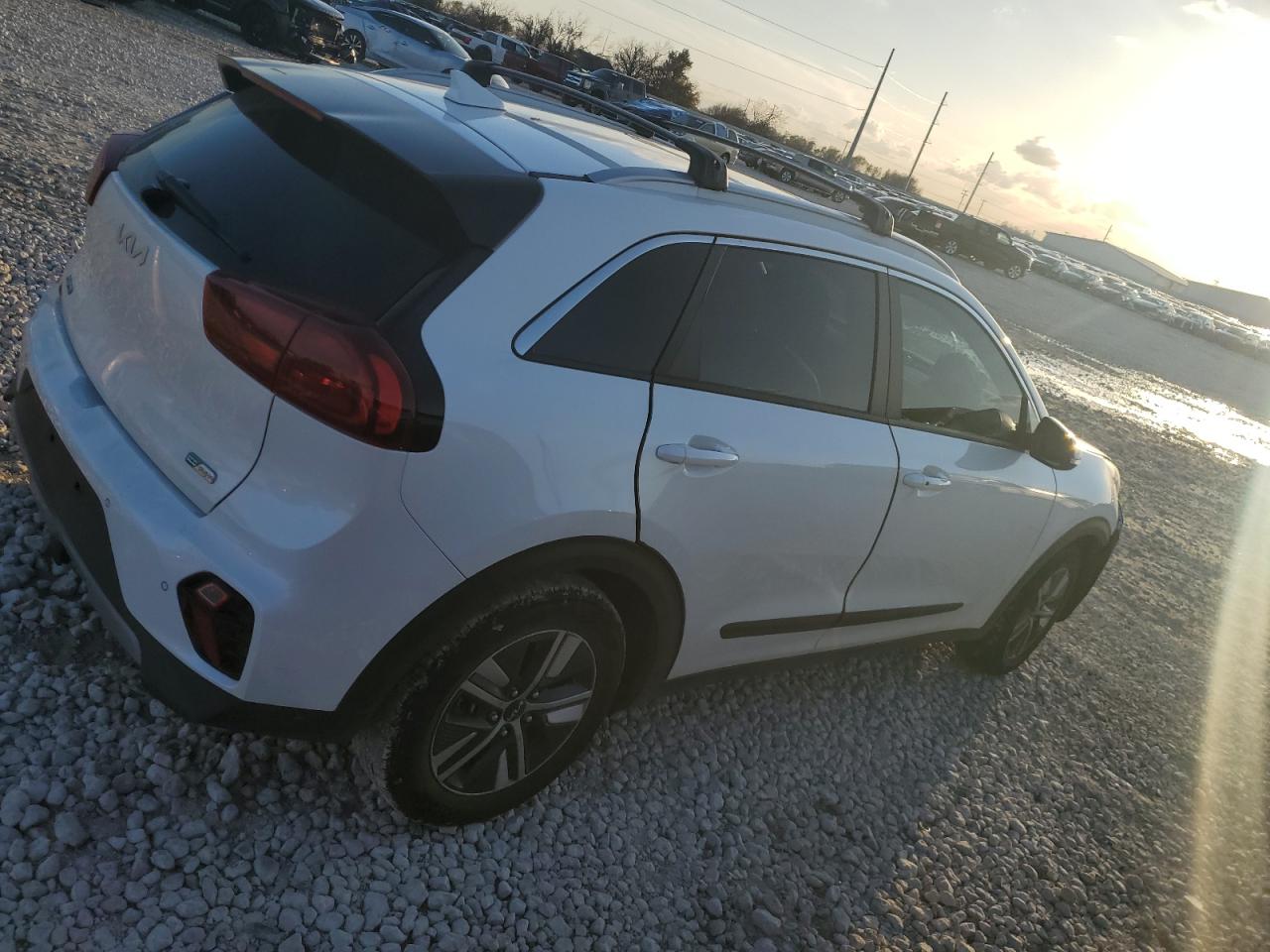 2022 KIA NIRO EX PREMIUM VIN:KNDCC3LD7N5536331