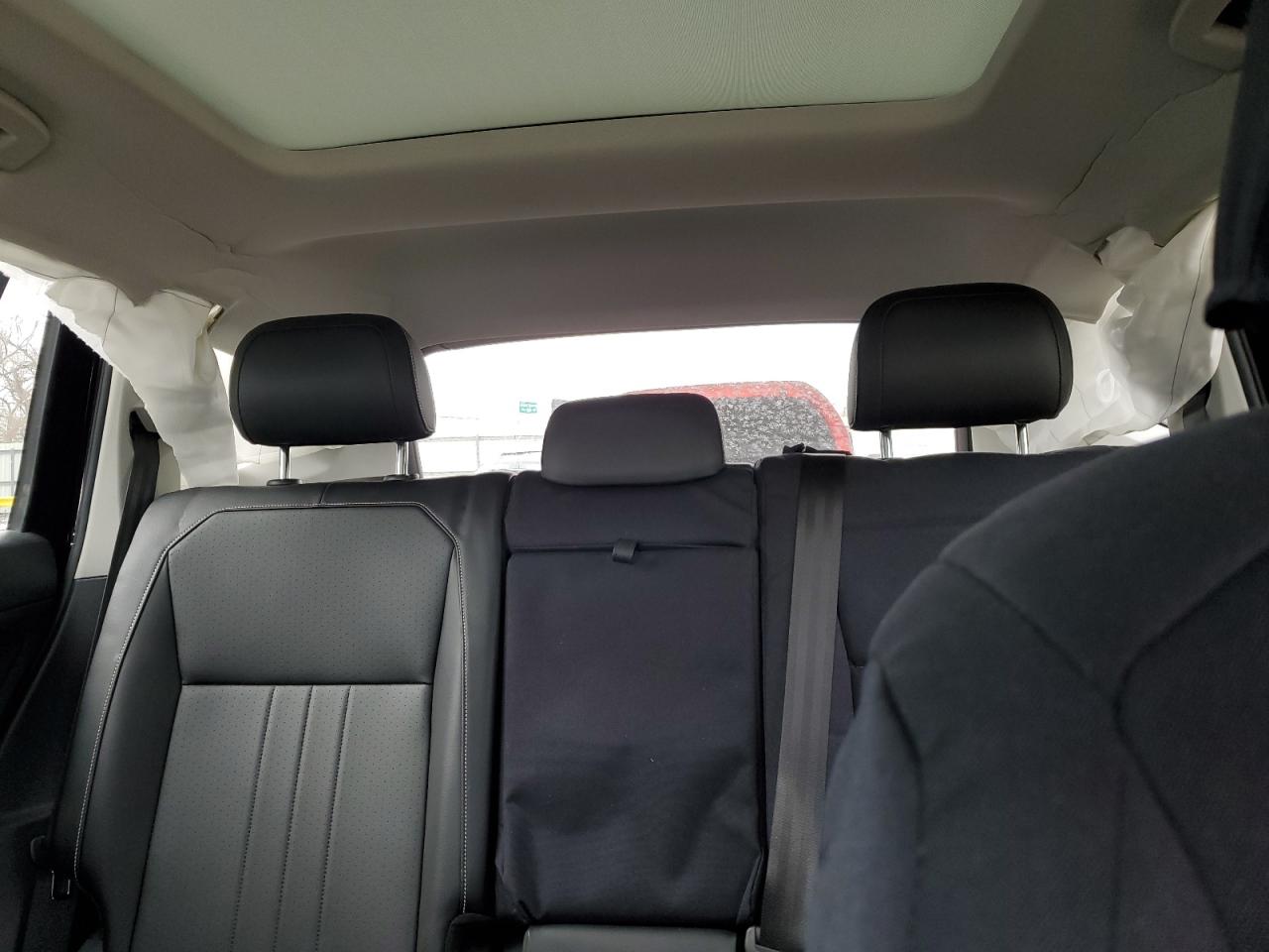 2022 VOLKSWAGEN TIGUAN SE VIN:3VV2B7AX9NM102281