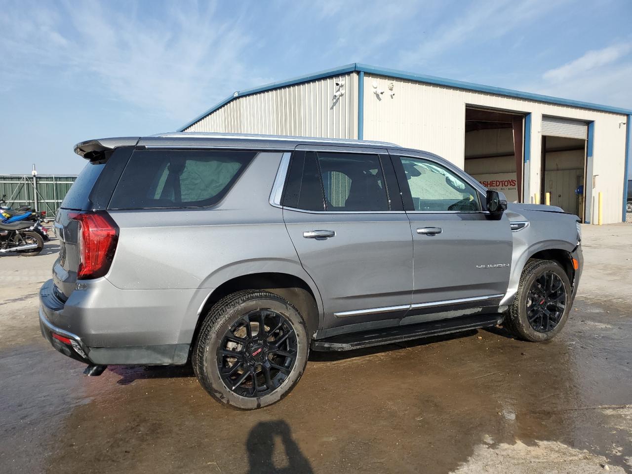 2022 GMC YUKON SLT VIN:1GKS2BKD3NR322573