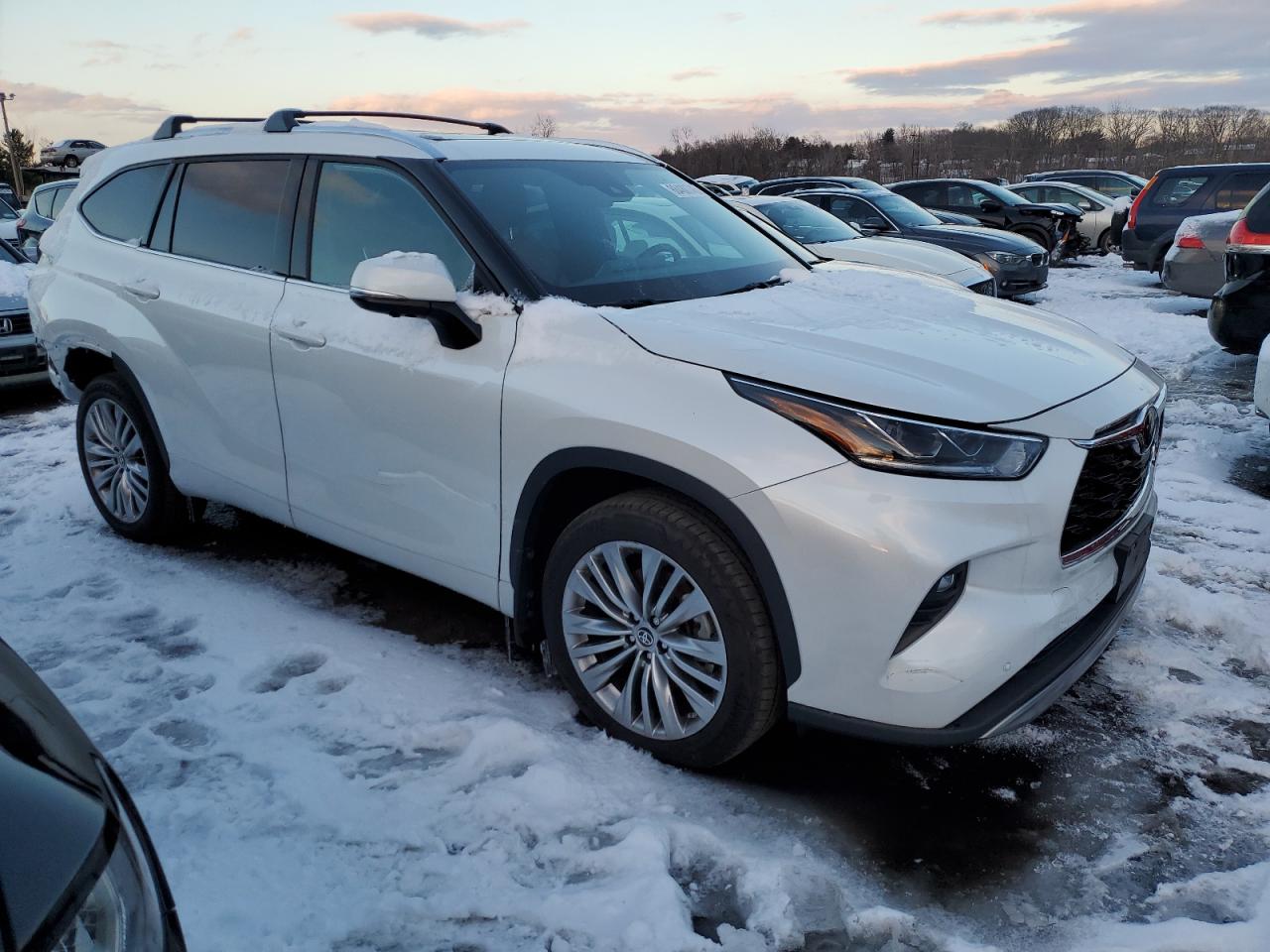 2023 TOYOTA HIGHLANDER L VIN:5TDKDRBH4PS025236