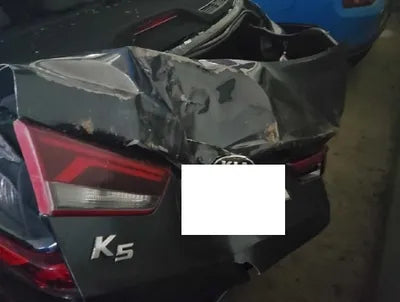 2019 Kia K5 KNAGU411BKA322881 VIN:KNAGU411BKA322881
