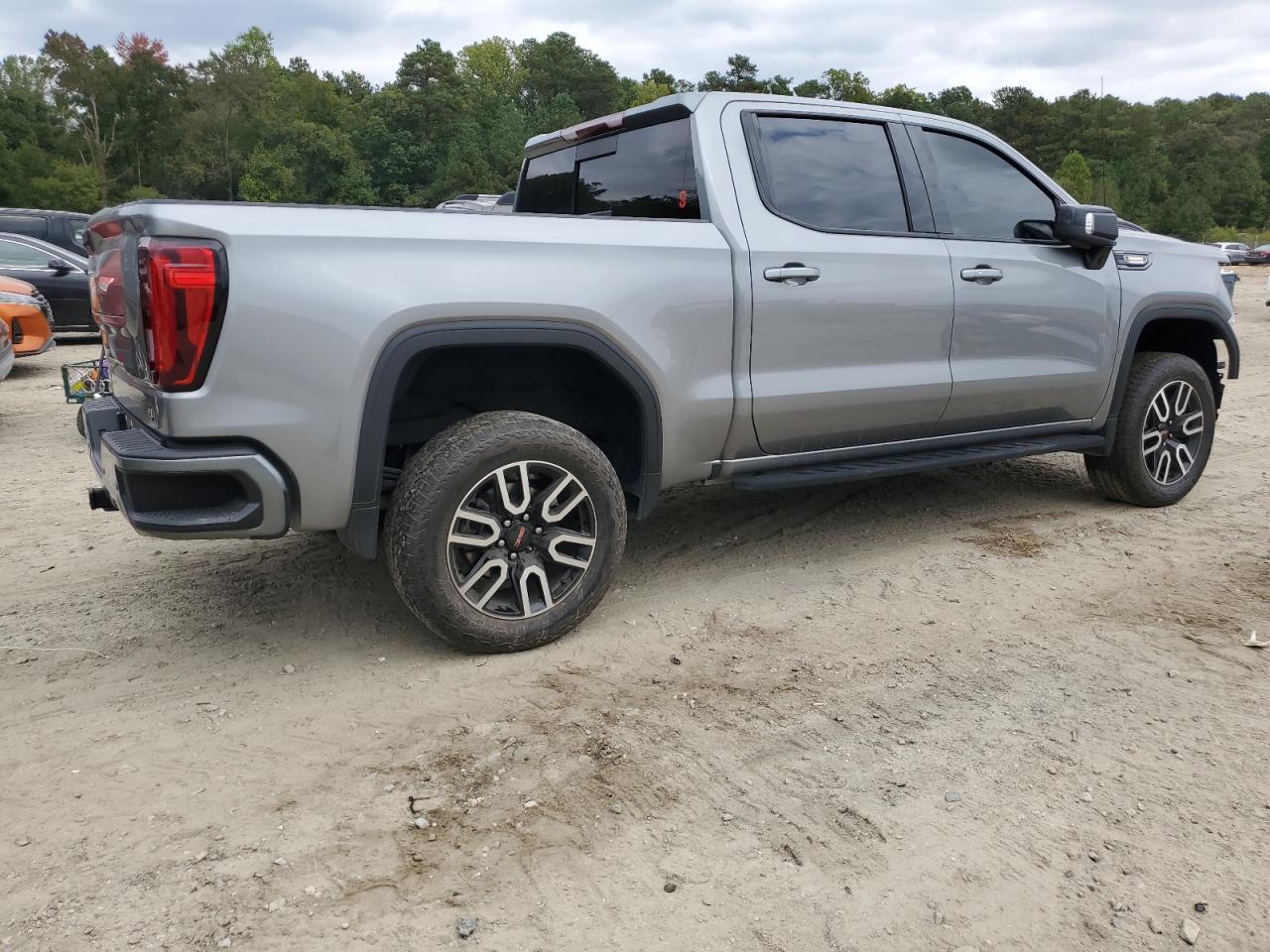 2023 GMC SIERRA K1500 AT4 VIN:1GTUUEE86PZ187283