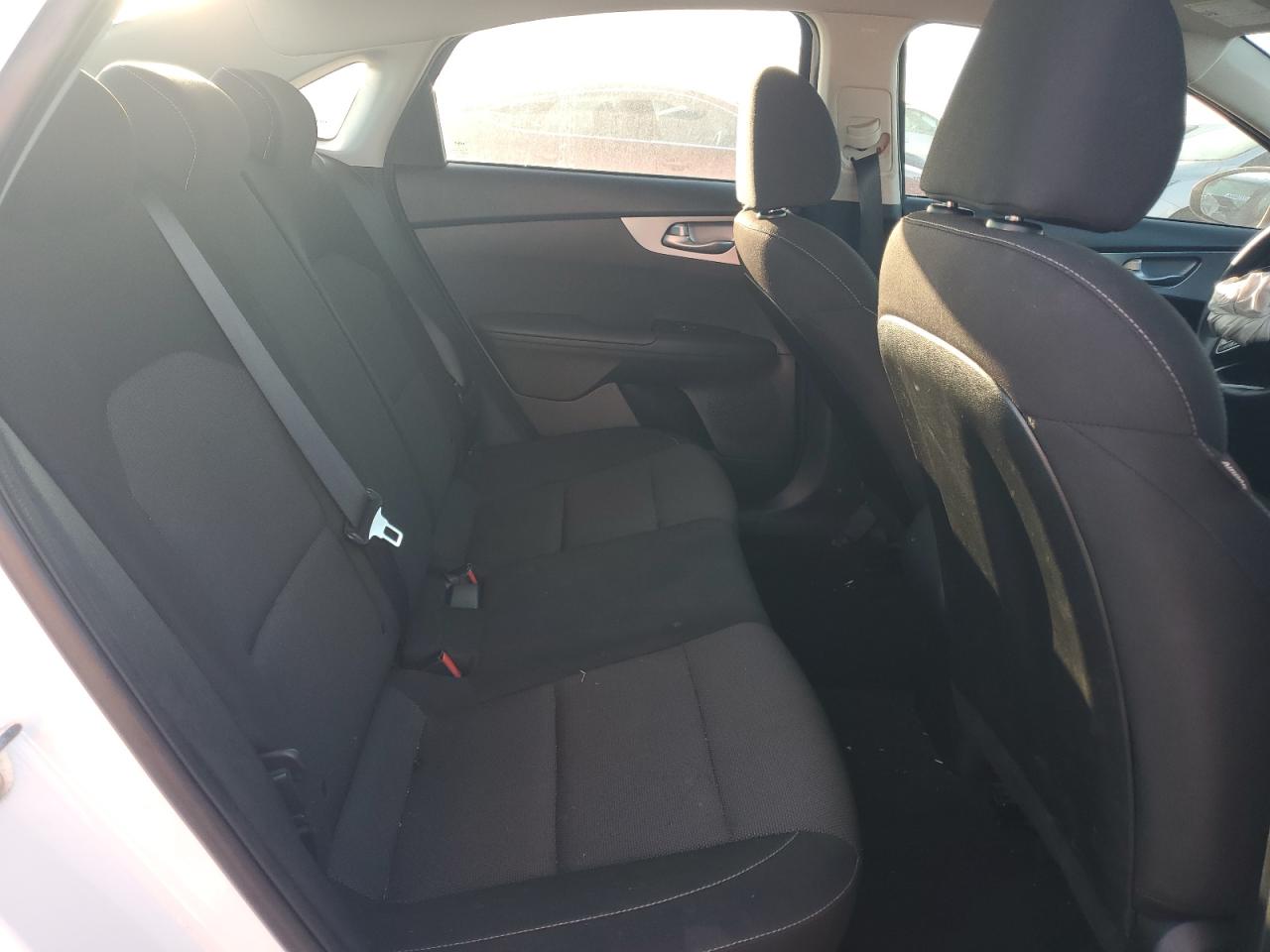 2022 KIA FORTE FE VIN:3KPF24AD2NE482126