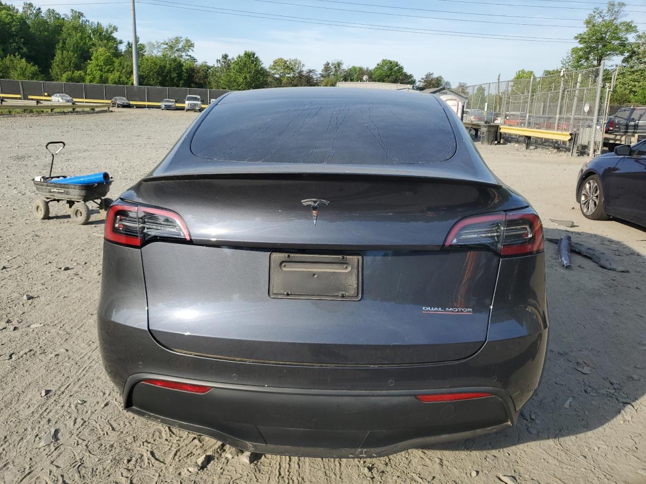 2022 TESLA MODEL Y  VIN:7SAYGDEF8NF508389