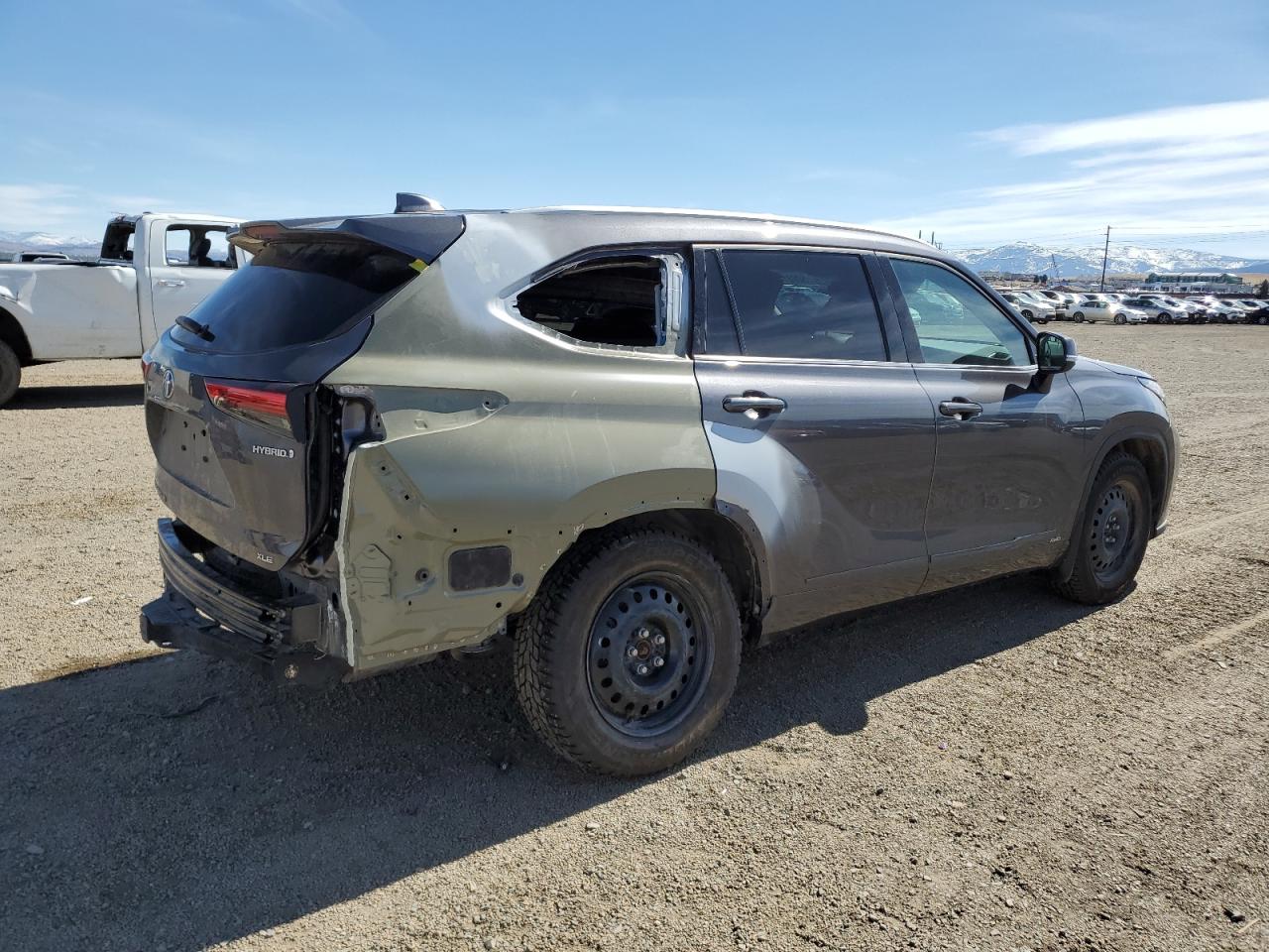 2022 TOYOTA HIGHLANDER HYBRID XLE VIN:5TDGBRCH8NS548539