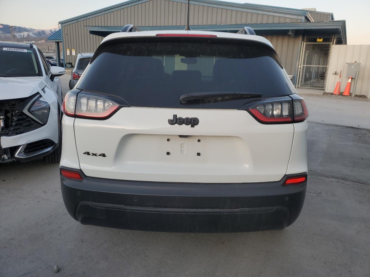 2023 JEEP CHEROKEE ALTITUDE LUX VIN:1C4PJMMB1PD103154