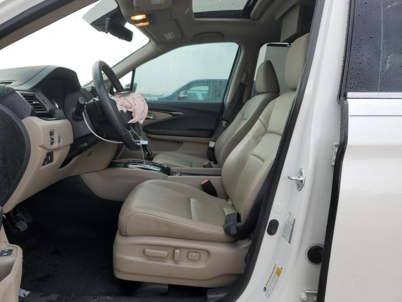 2022 HONDA PILOT TOURING VIN:5FNYF5H65NB028473