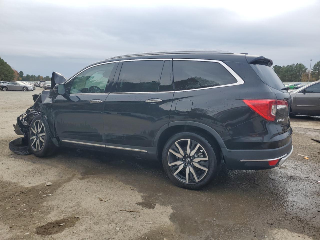 2022 HONDA PILOT TOURING VIN:5FNYF5H97NB017470