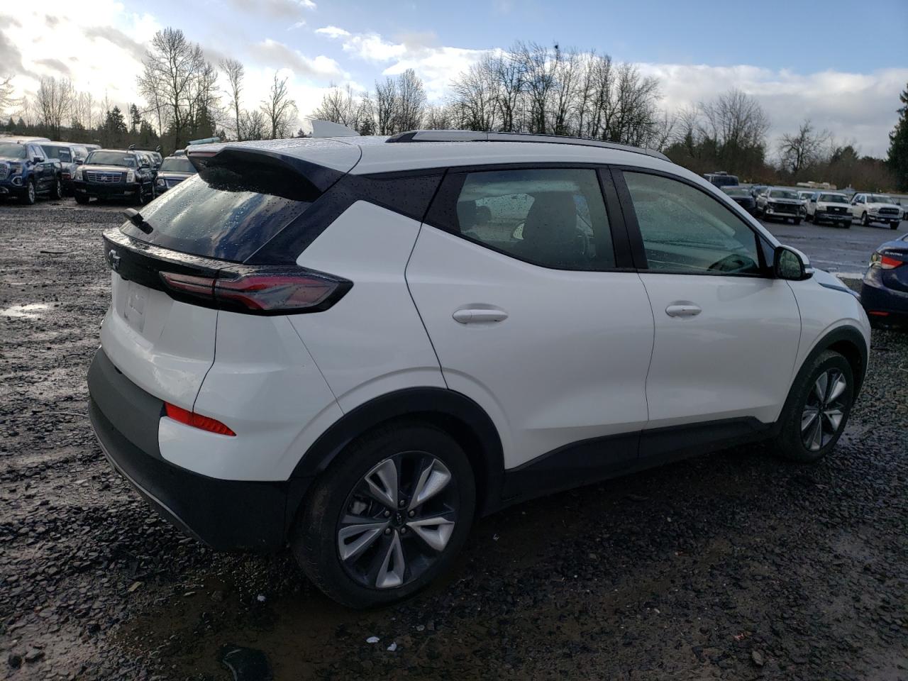 2022 CHEVROLET BOLT EUV LT VIN:1G1FY6S02N4119387