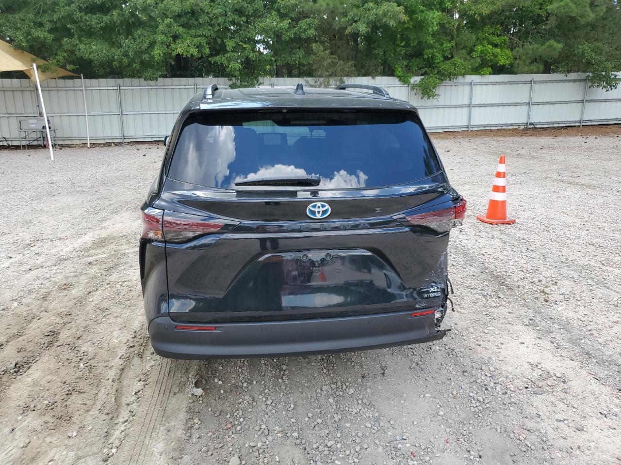 2023 TOYOTA SIENNA XLE VIN:5TDYRKEC3PS177379