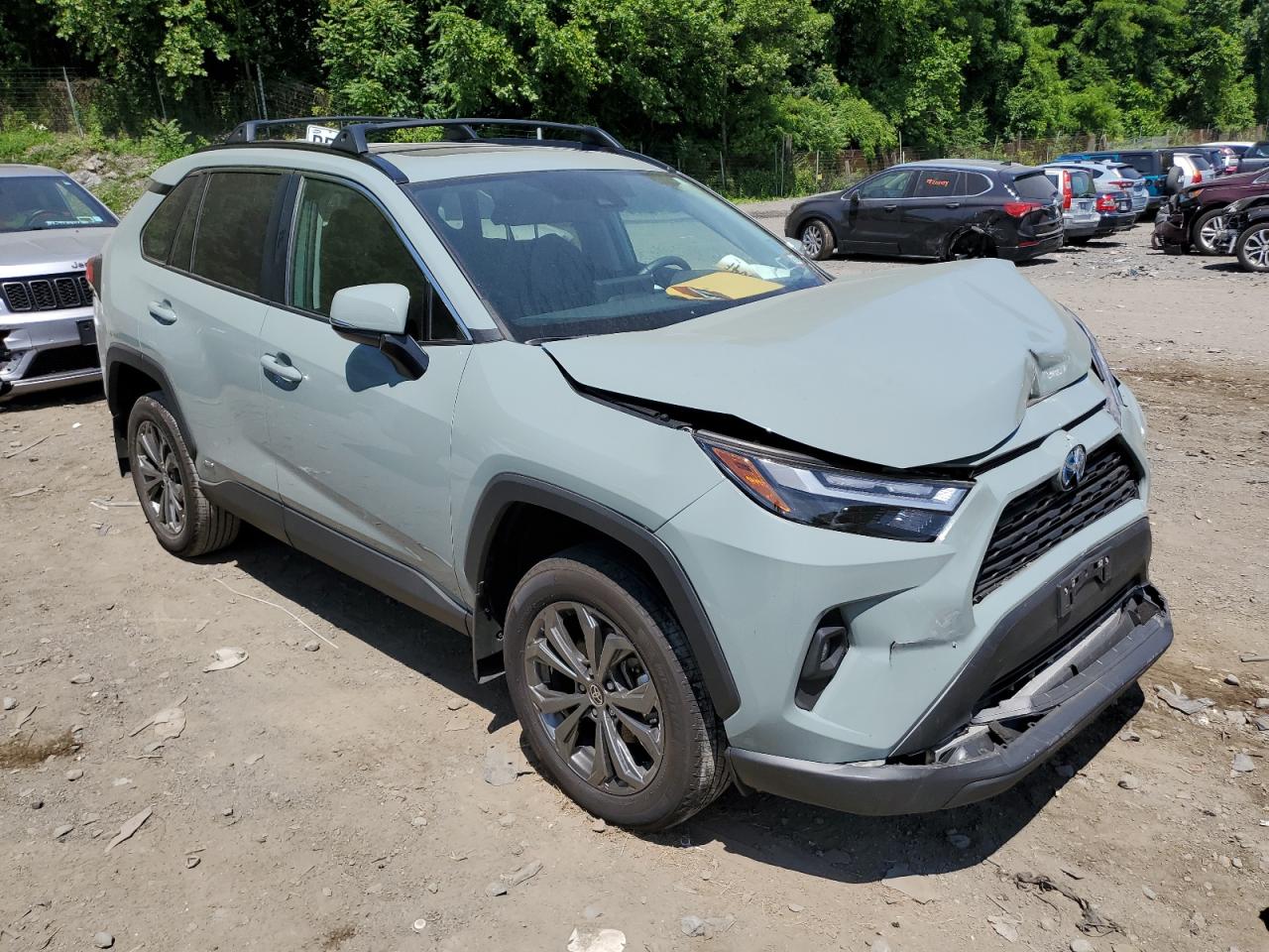 2022 TOYOTA RAV4 XLE PREMIUM VIN:4T3B6RFV1NU099140