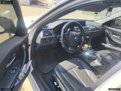 2016 BMW 320 WBA8C9104GK652581 VIN:WBA8C9104GK652581