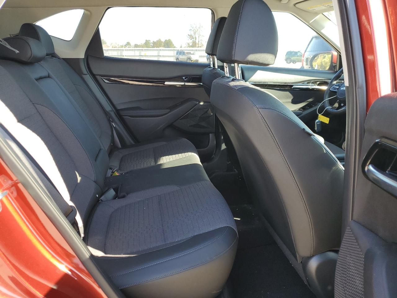 2022 KIA SELTOS S VIN:KNDEU2AAXN7342082