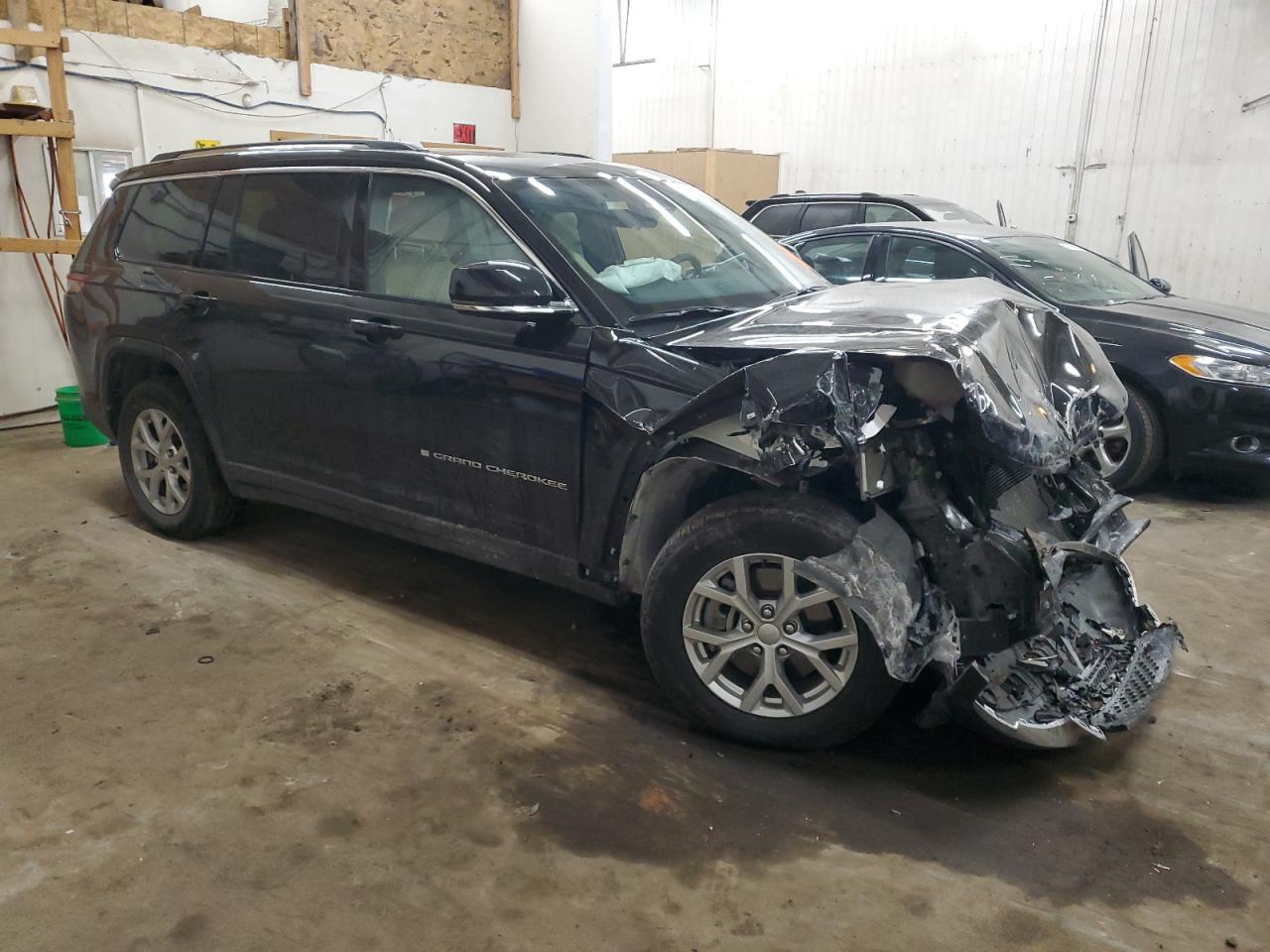 2024 JEEP GRAND CHEROKEE L LIMITED VIN:1C4RJKBG3R8933500