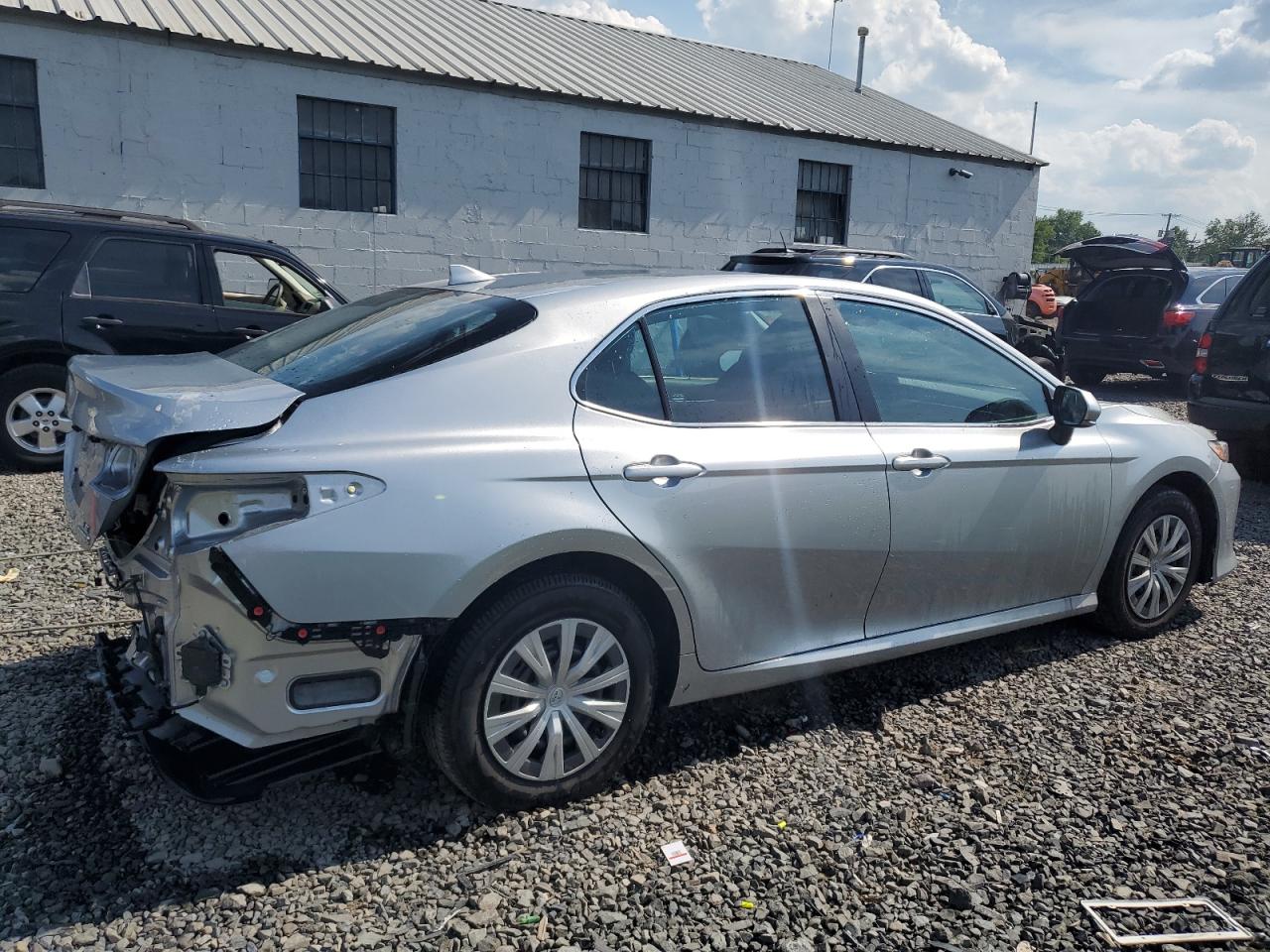 2023 TOYOTA CAMRY LE VIN:4T1C31AK3PU607342