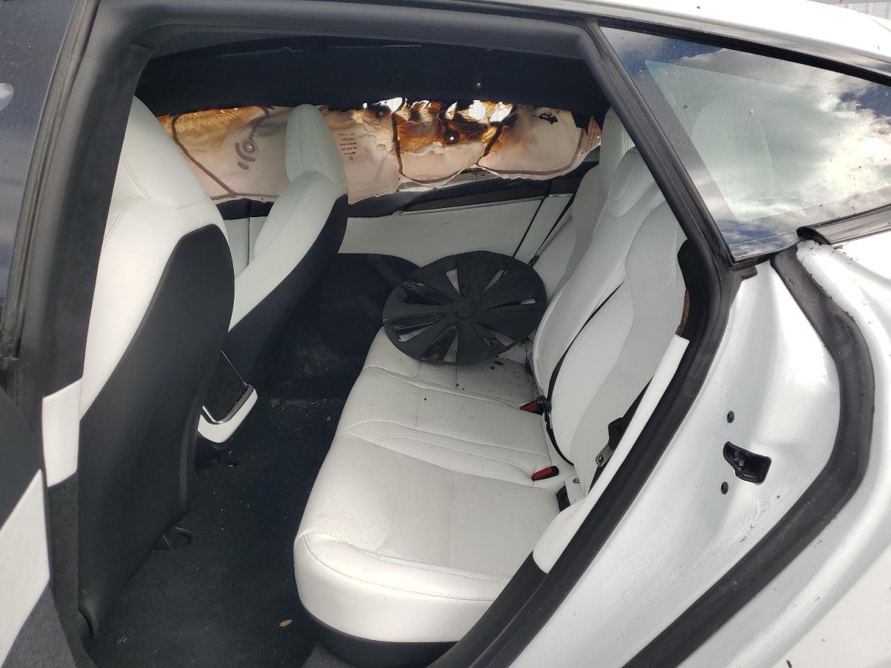 2023 TESLA MODEL S  VIN:5YJSA1E56PF511207