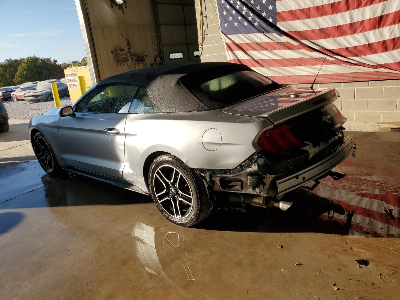 2022 FORD MUSTANG  VIN:1FATP8UHXN5102610