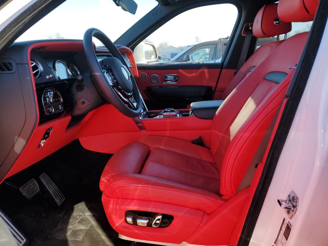 2023 ROLLS-ROYCE CULLINAN  VIN:SLATV4C05PU216440
