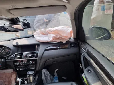 2016 BMW 320 295KMWBAWZ5103G0L VIN:295KMWBAWZ5103G0L