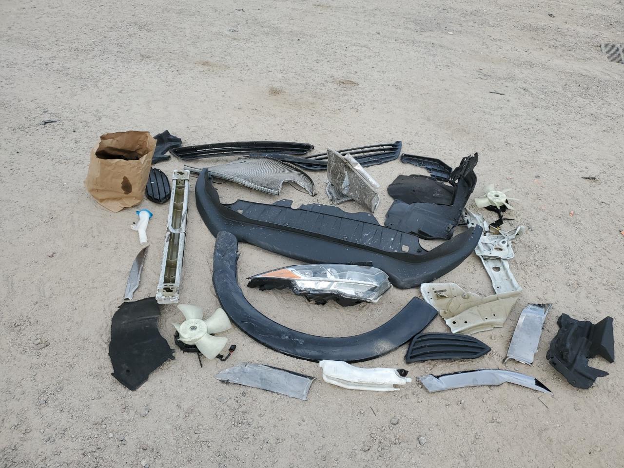 2022 HONDA HR-V LX VIN:3CZRU6H31NM732813