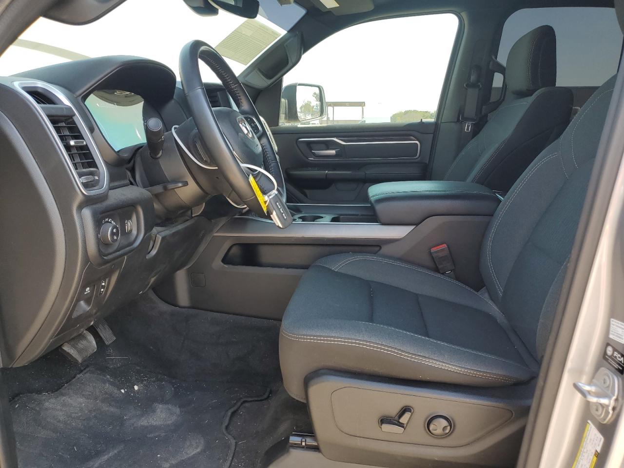 2022 RAM 1500 BIG HORN/LONE STAR VIN:1C6RREBTXNN173656