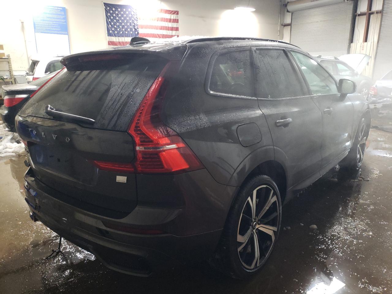 2022 VOLVO XC60 T8 RECHARGE R-DESIGN VIN:YV4BR0DM9N1919425