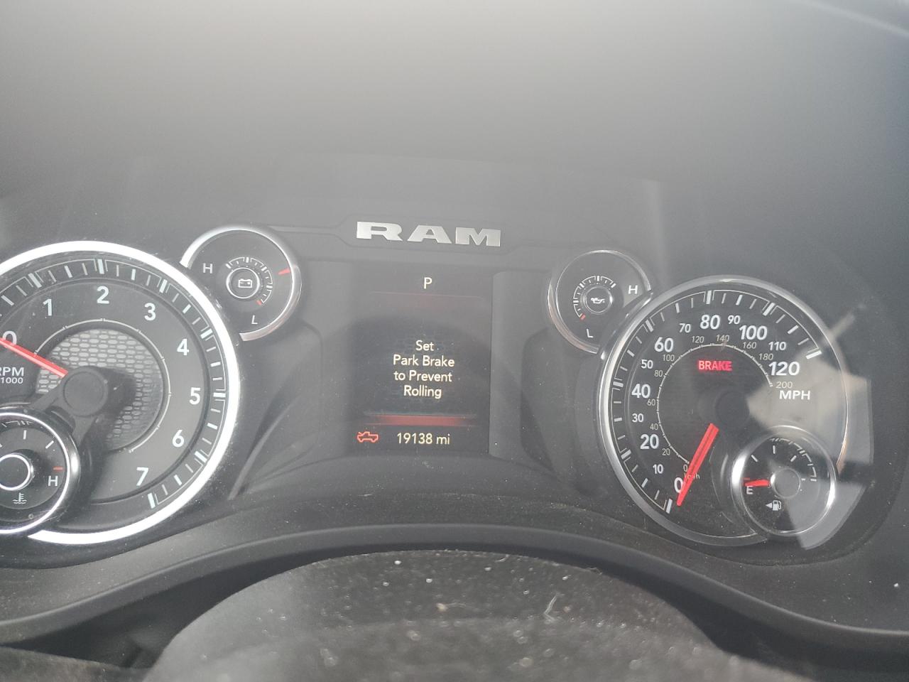 2024 RAM 1500 TRADESMAN VIN:1C6SRFCT3RN111446