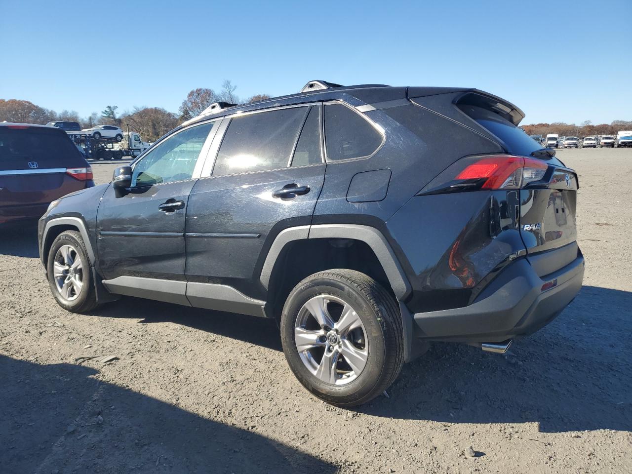 2023 TOYOTA RAV4 XLE VIN:2T3P1RFVXPW331404