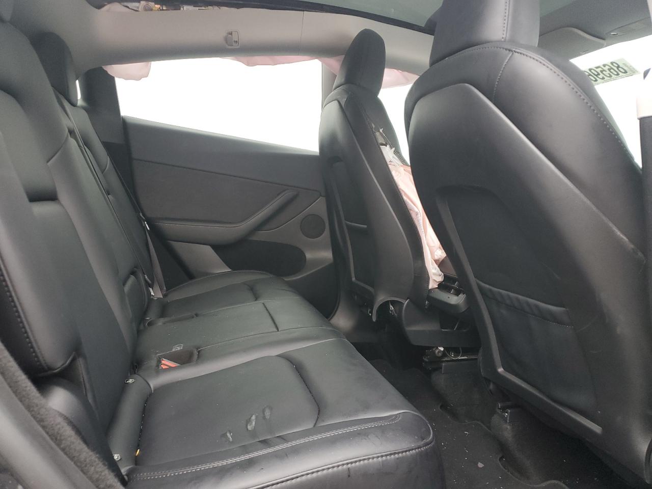 2024 TESLA MODEL Y  VIN:7SAYGDEF3RF020523