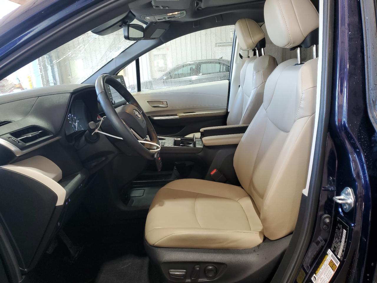 2024 TOYOTA SIENNA XLE VIN:5TDJSKFC6RS109729