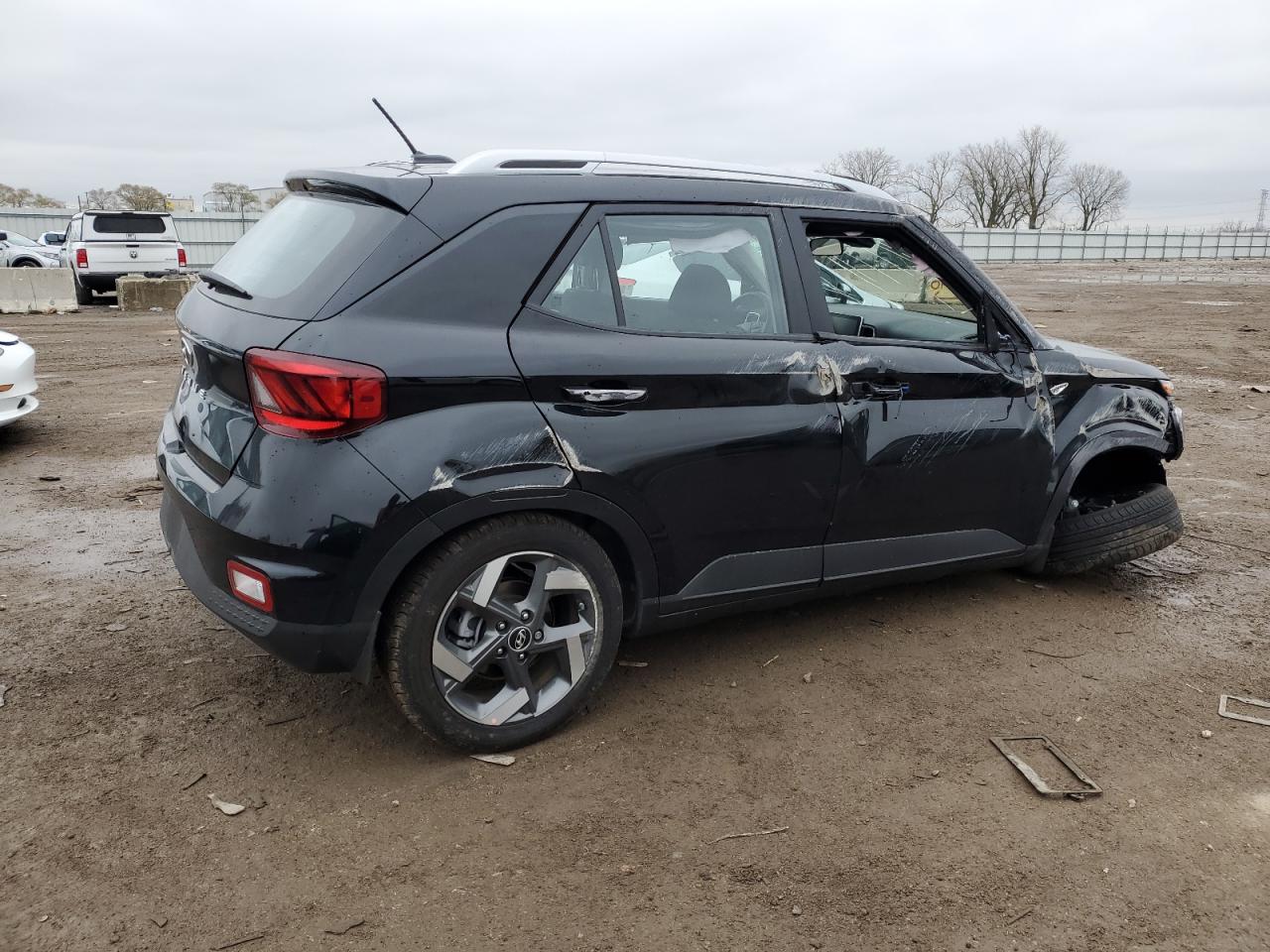 2024 HYUNDAI VENUE SEL VIN:KMHRC8A38RU336826