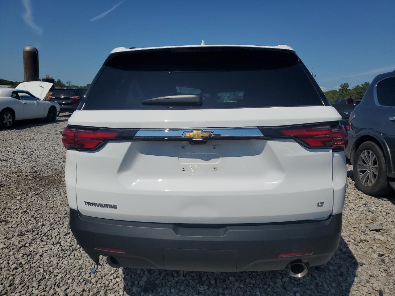 2023 CHEVROLET TRAVERSE LT VIN:1GNERHKWXPJ228689