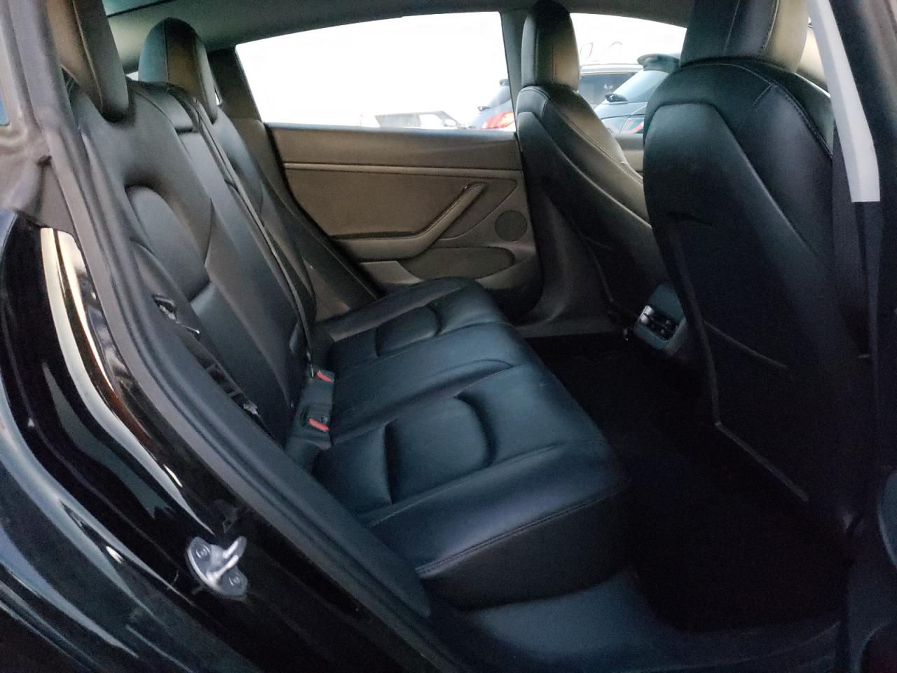 2022 TESLA MODEL 3  VIN:5YJ3E1EB0NF272653