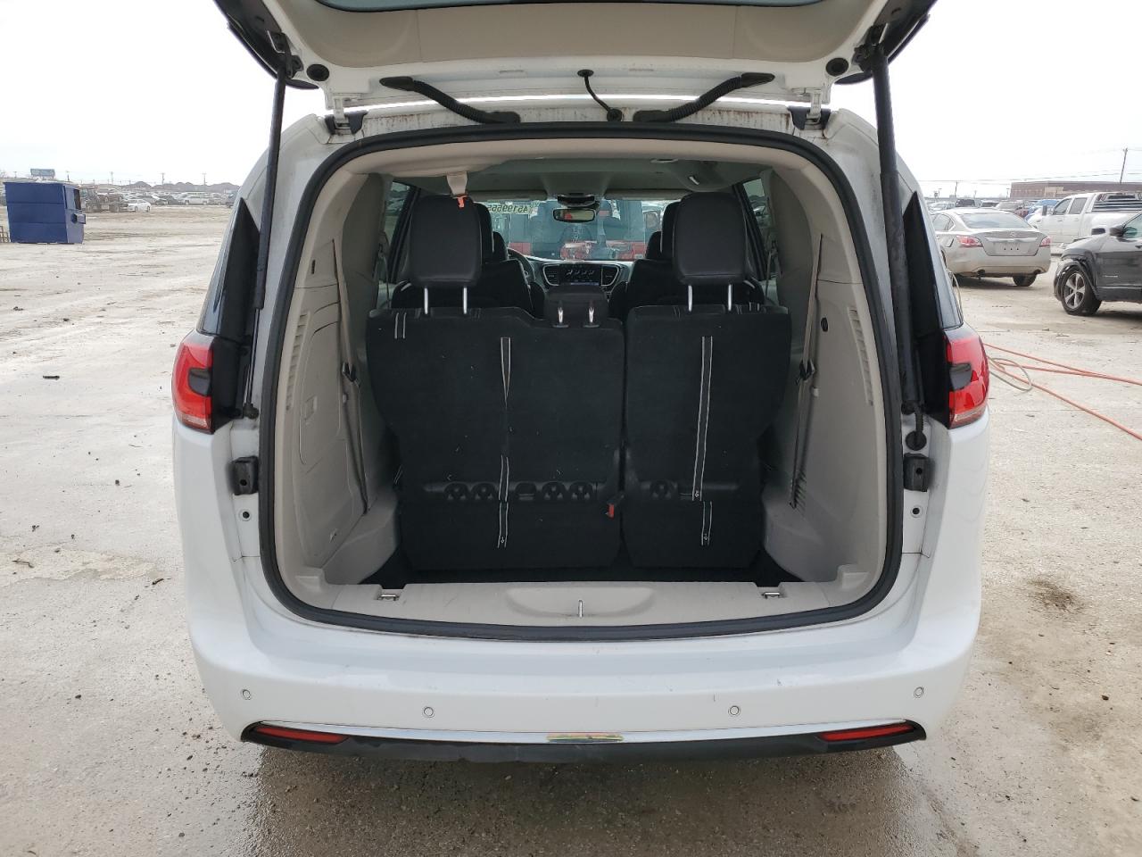 2022 CHRYSLER PACIFICA HYBRID TOURING L VIN:2C4RC1L74NR143639