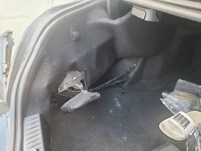 2016 Mercedes-Benz C 200 WDDWF4CB2HF403845 VIN:WDDWF4CB2HF403845