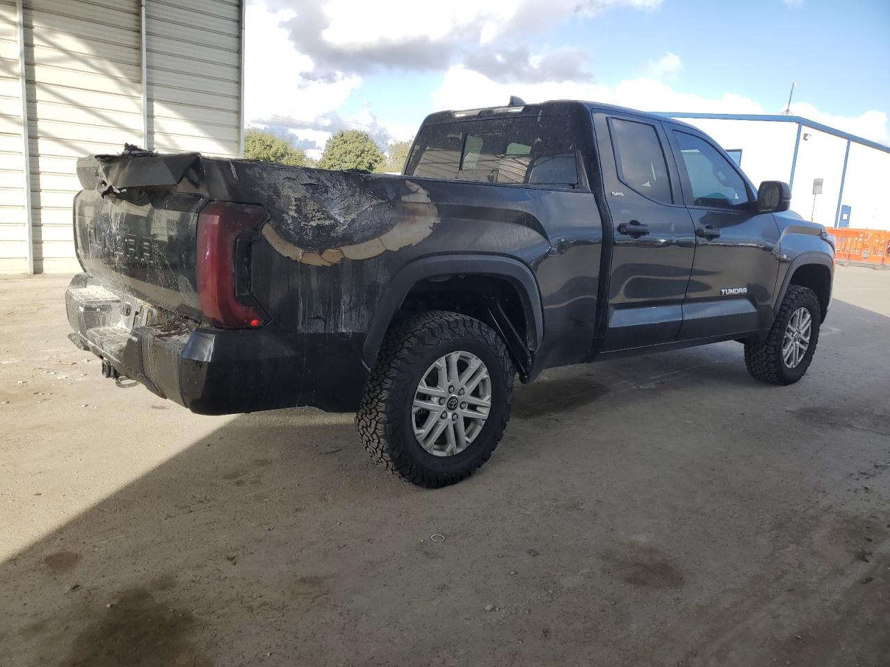 2024 TOYOTA TUNDRA DOUBLE CAB SR VIN:5TFLA5DA4RX137117