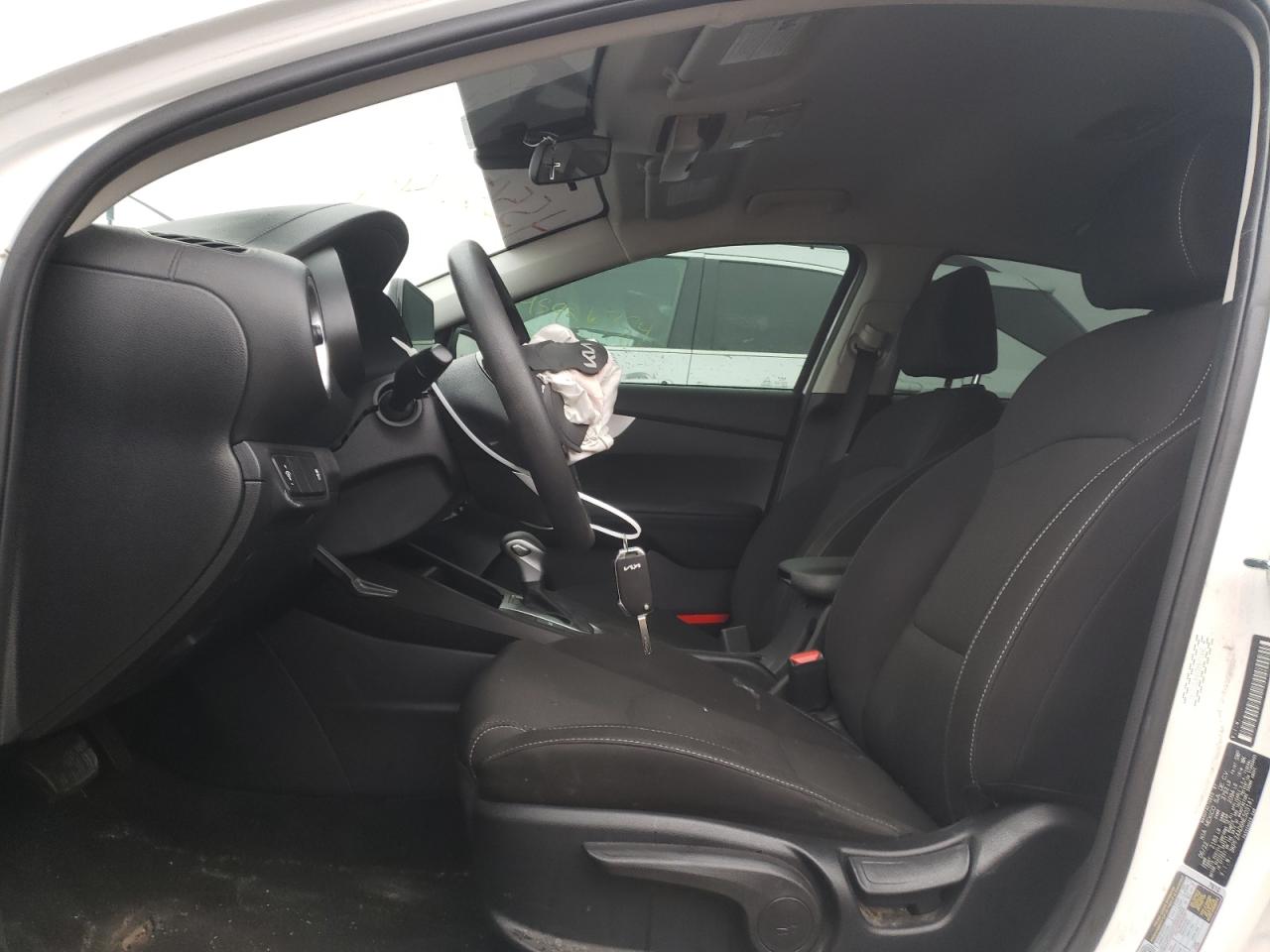 2022 KIA FORTE FE VIN:3KPF24AD6NE503141