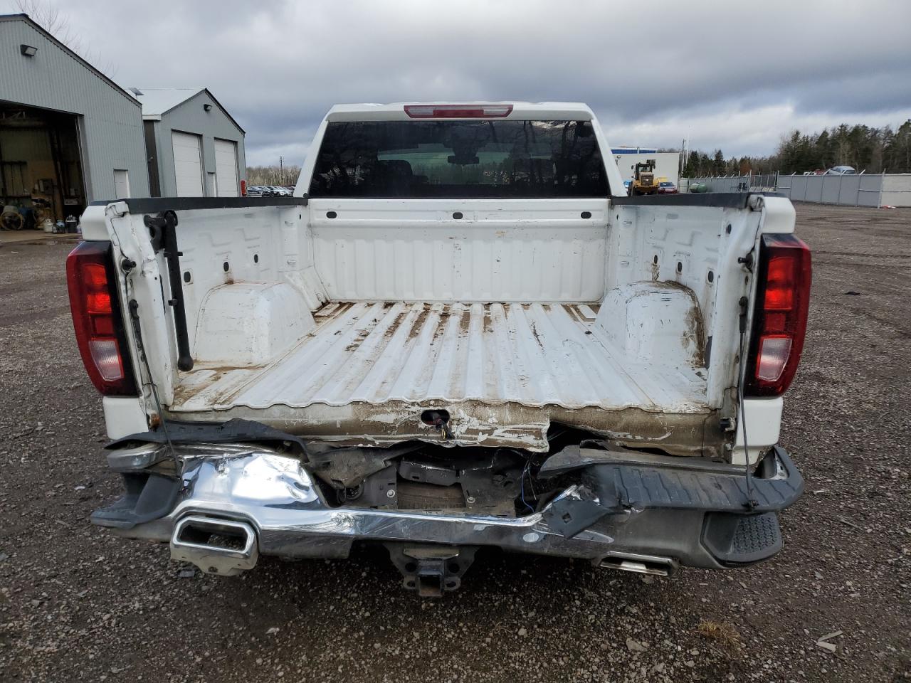 2022 GMC SIERRA K1500 SLE VIN:1GTVUBETXNZ511808