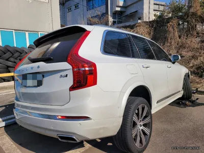 2021 Volvo XC90 YV1LF062CM1747065 VIN:YV1LF062CM1747065