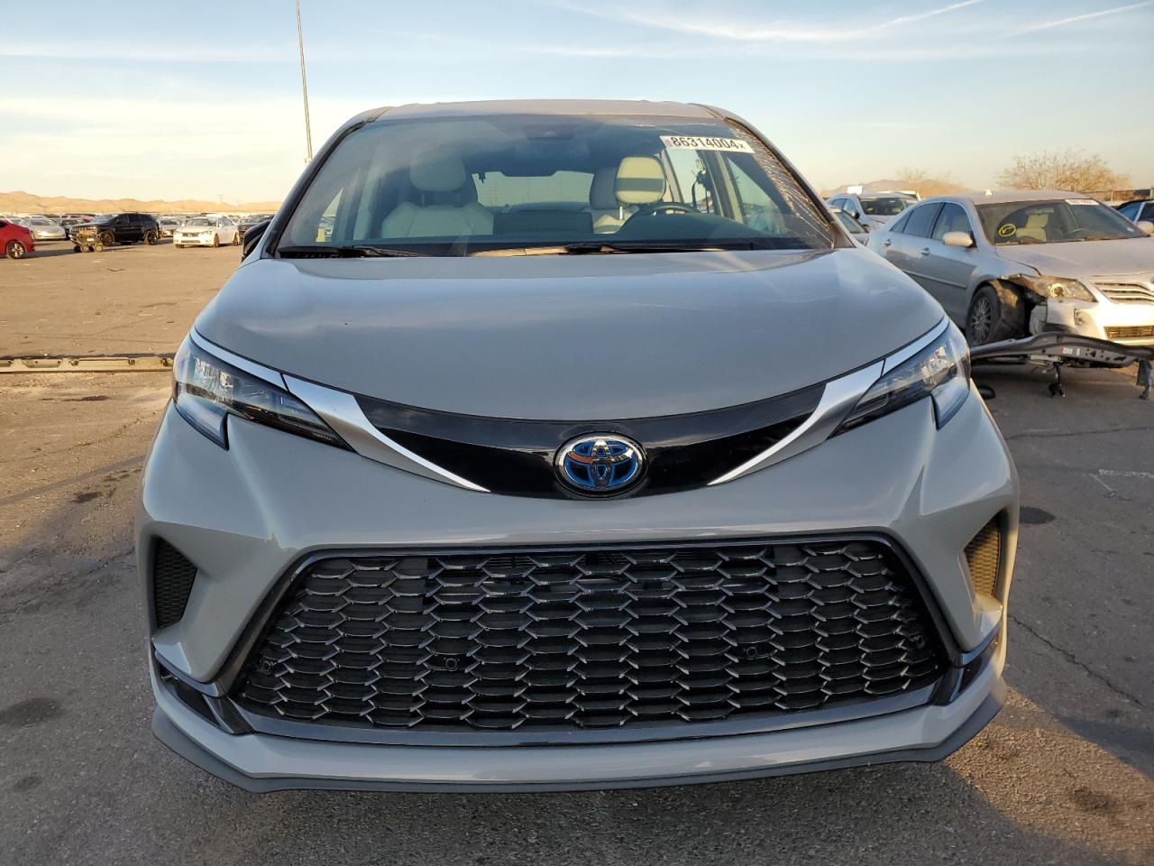 2024 TOYOTA SIENNA XSE VIN:5TDDRKEC6RS182951