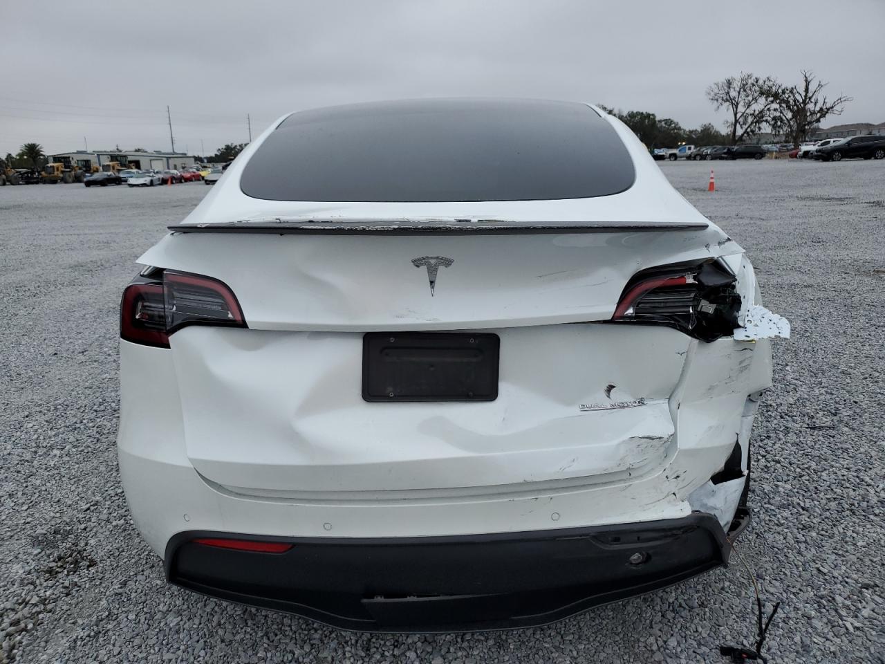 2022 TESLA MODEL Y  VIN:7SAYGDEF7NF537009
