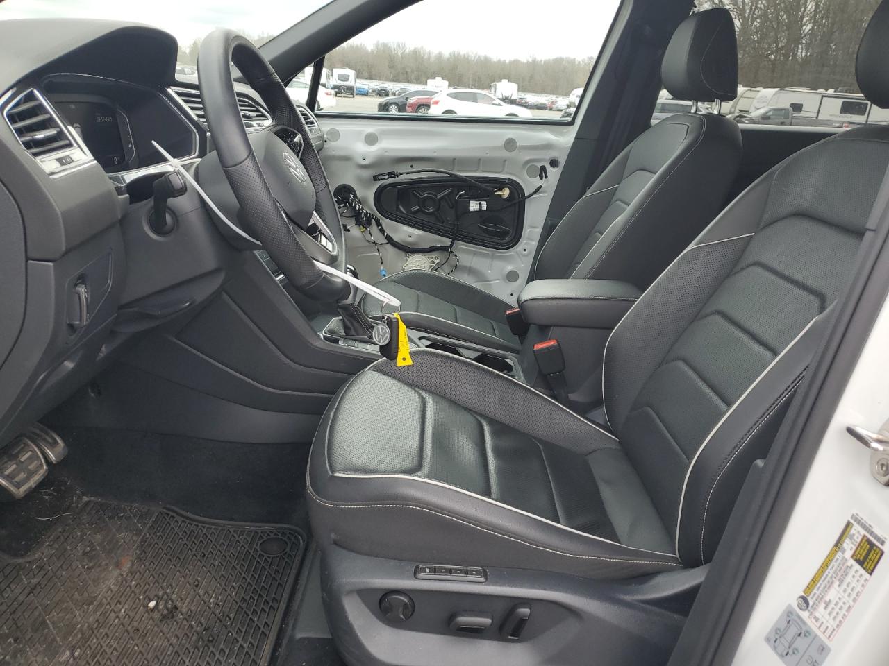 2022 VOLKSWAGEN TIGUAN SEL R-LINE VIN:3VV4B7AX0NM044375